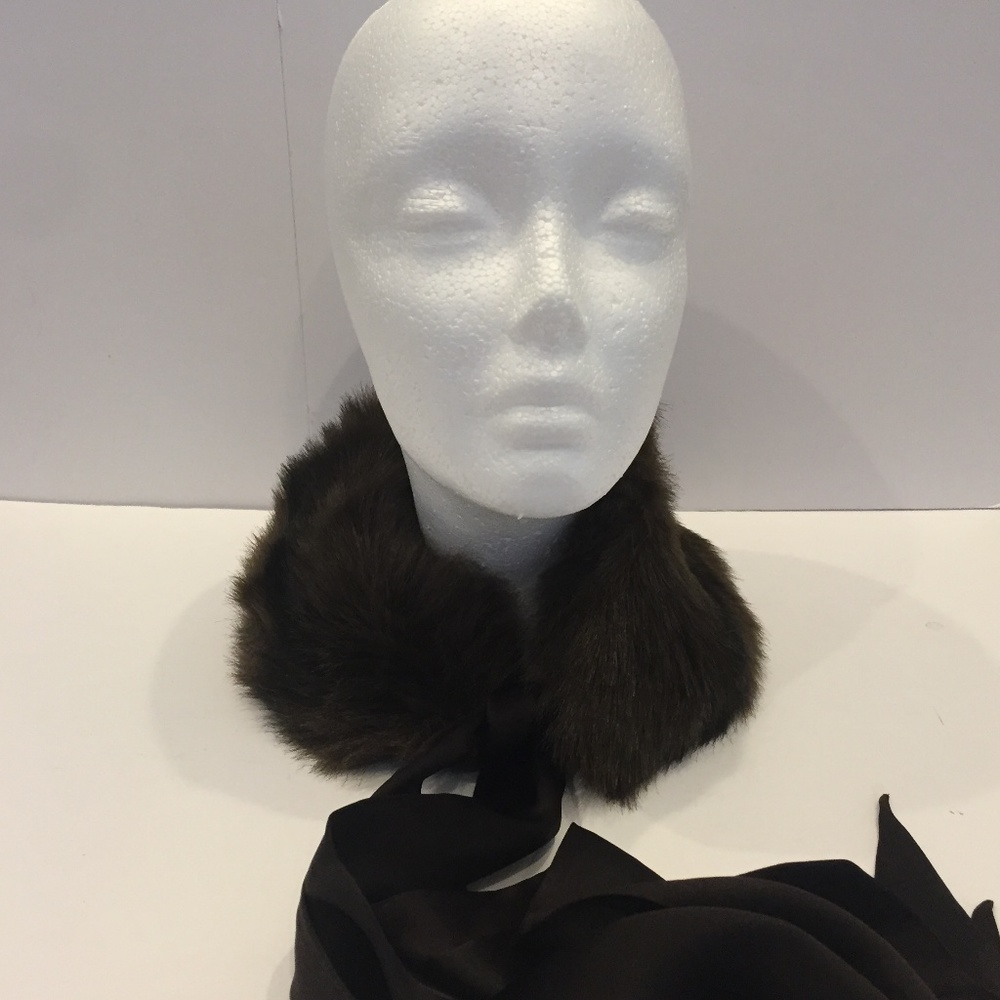 Banana Republic Brown Black-Brown Faux Fur Scarf